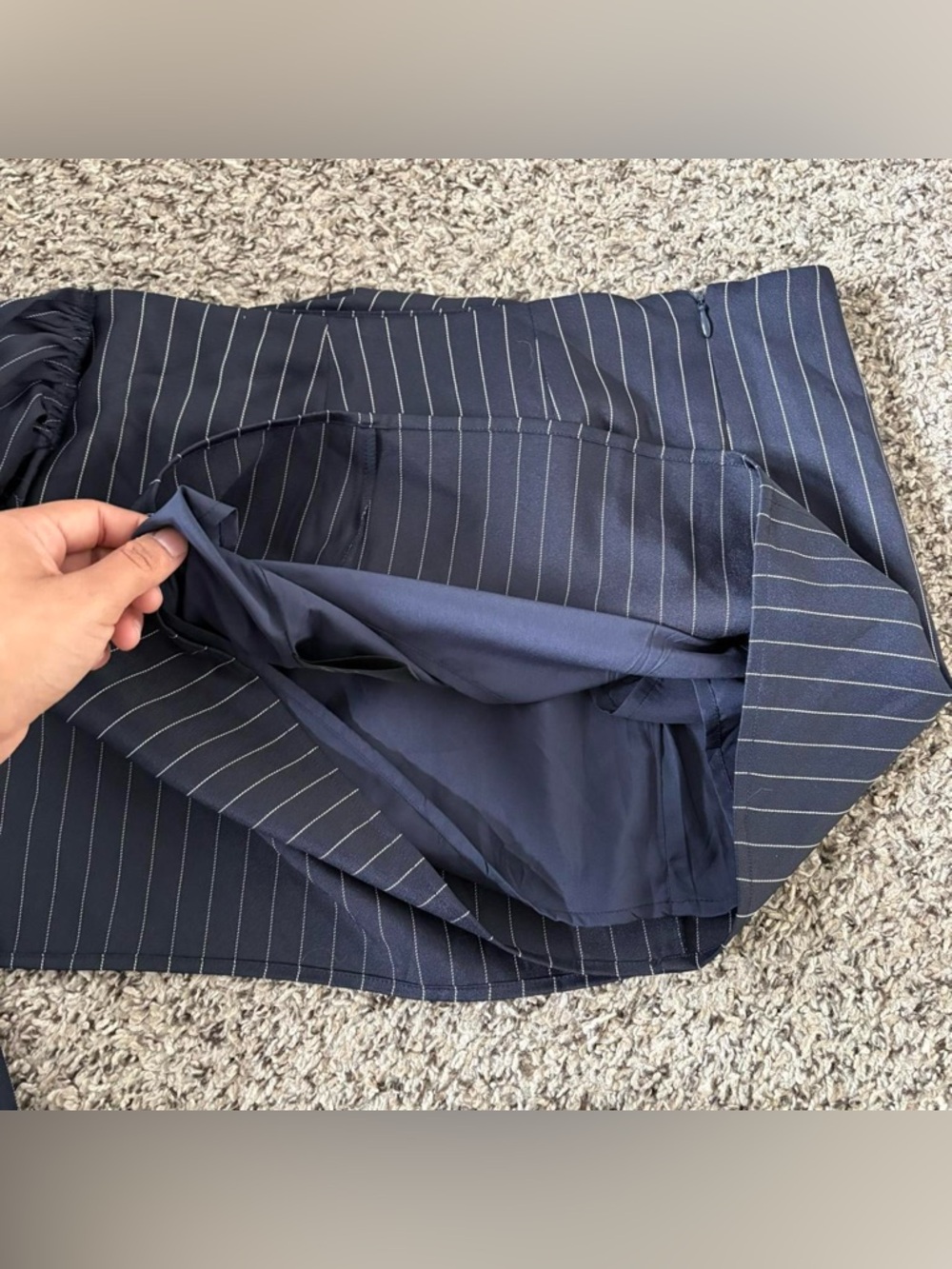 LIONESS HILLS MINI SKIRT NAVY PINSTRIPE size small - Picture 4 of 8